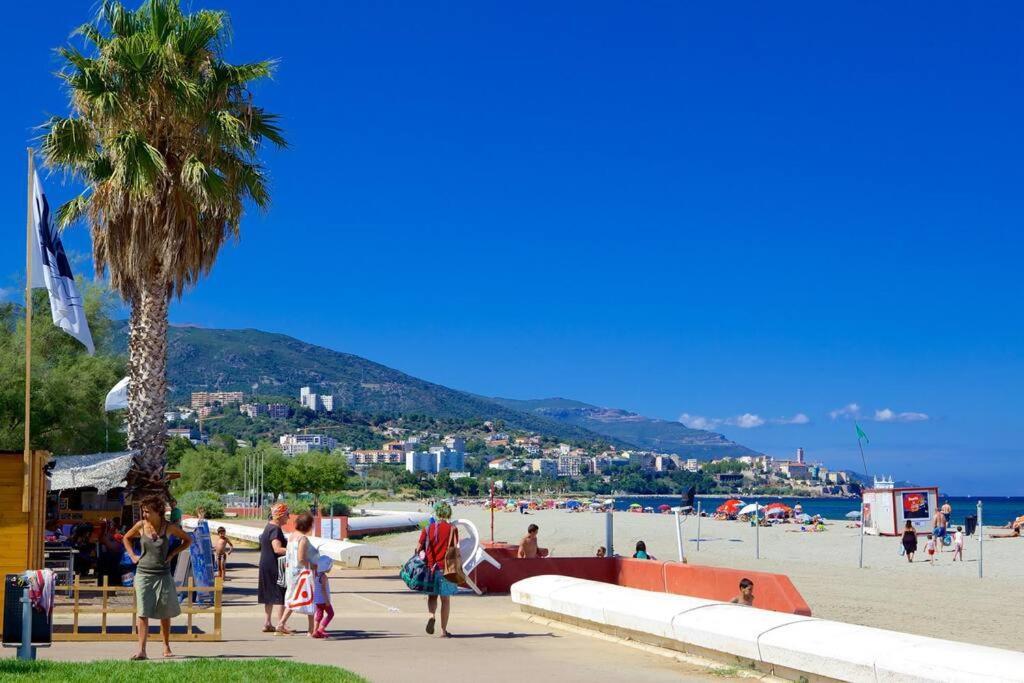 Appartement Vue Mer Avec Parking Gratuit Sur Place Bastiya Dış mekan fotoğraf